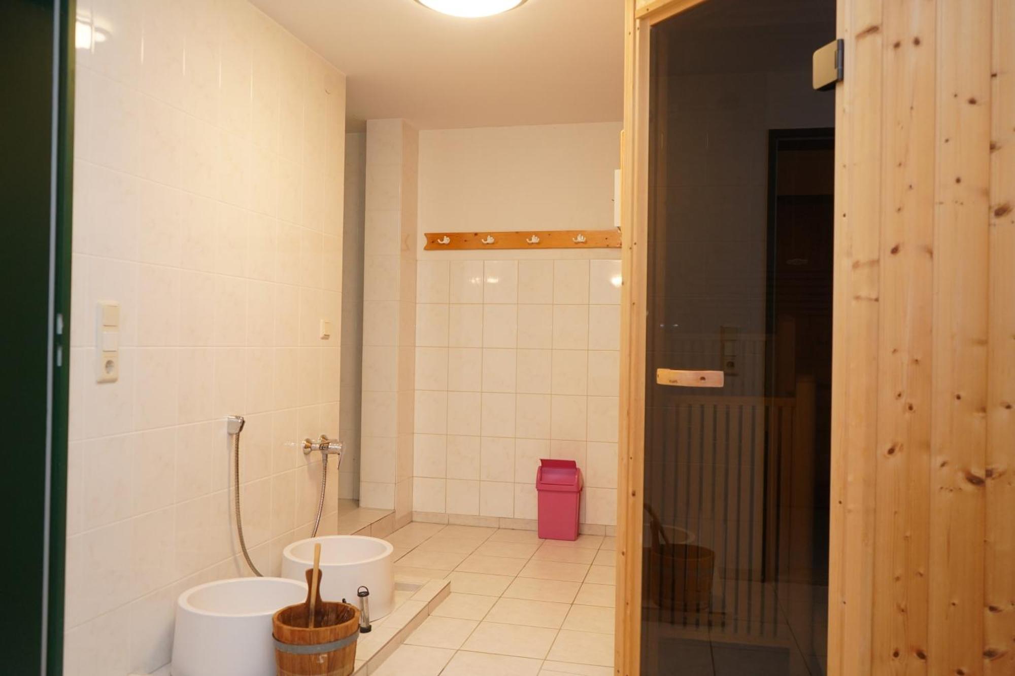 Apartment Kurpark Domizil 4 *